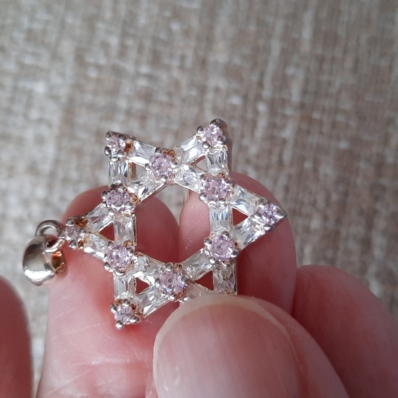 Sterling silver, clear stone baguettes and pink stone Star of David - Picture 6 of 6